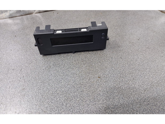 Дисплей    8200755144   Renault Clio III