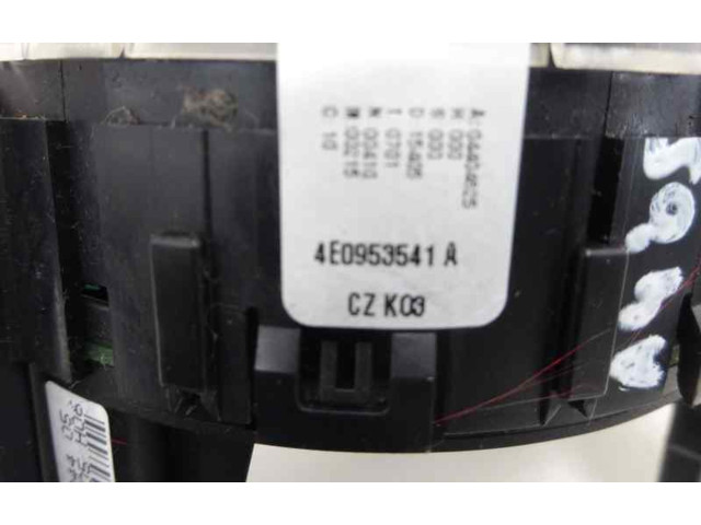 Подушка безопасности водителя 4E0953541A Audi A4 Allroad