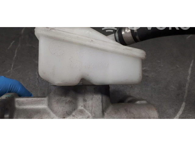 Блок АБС 0204024817   Citroen  Xsara Picasso   -  года