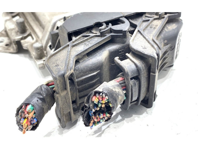 Блок управления двигателем ECU 33910-69L00 Suzuki Swift II