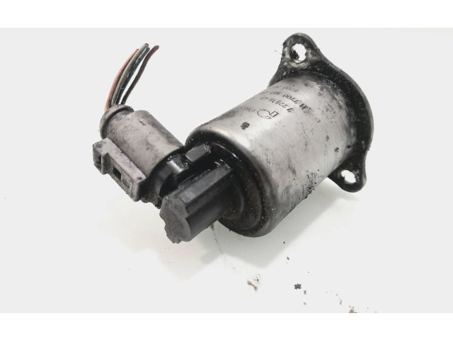 Блок управления 7700107471, 8200360200 Volvo S40, V40