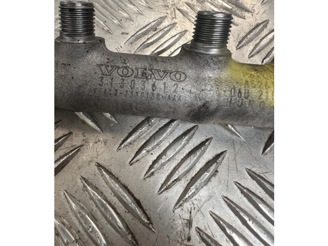 Топливная рампа 31303612   Volvo XC90  