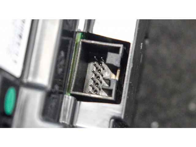 Přístrojová deska BMW 1 F20 F21 2015 92328919371850