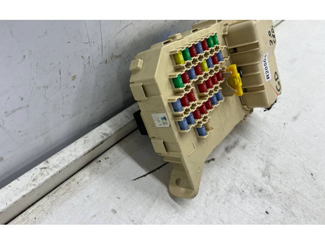 Pojistková skříňka 91950-3l100 Hyundai Grandeur 2007