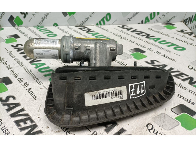 Подушка безопасности в сиденье SV25-04-16, 117   Opel Meriva A
