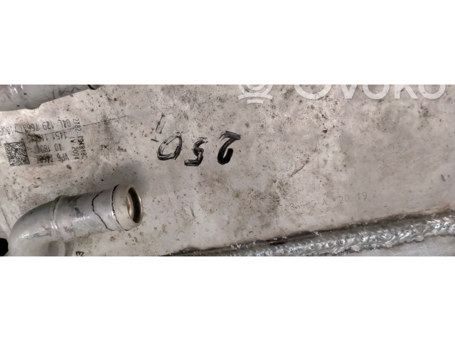 Поршень Всасывающий коллектор 04L129766AT, VP674687 Skoda Octavia Mk4