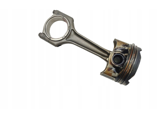 Píst 8696448, 8696448 BMW M5