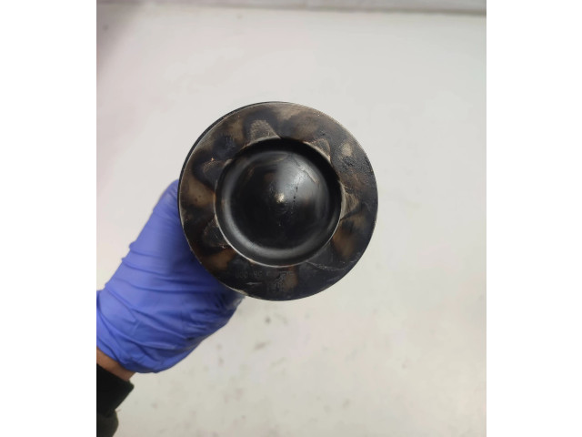 Поршень с шатуном DDY 03LA Skoda Octavia Mk3 (5E)