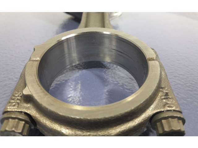  Поршень  04LA, 04LA  Skoda Octavia 985  