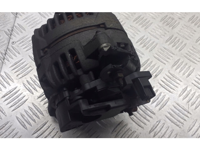 Генератор 8200390675 Renault Clio III