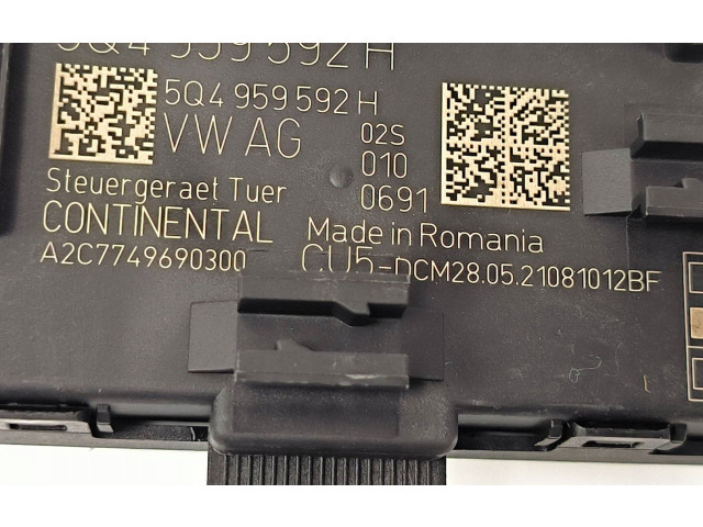 Блок комфорта 5Q4959592H Skoda Octavia Mk4