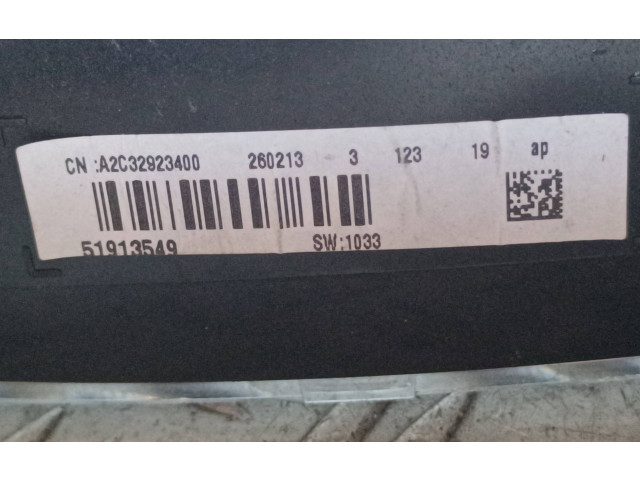 Панель приборов 51913549, 260213   Fiat 500L       