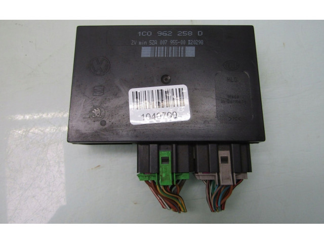 Блок комфорта 1C0962258D Skoda Octavia Mk1 (1U)