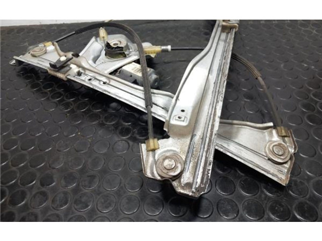 Передний комплект электрического механизма для подъема окна Renault Clio III 2005 - 2012 года