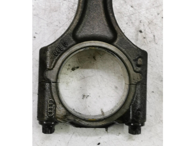 Píst 06LD Audi A3 S3 8V CJS