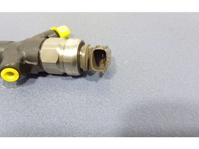 Форсунка 095000-5600, 095000-5600 Mitsubishi L200