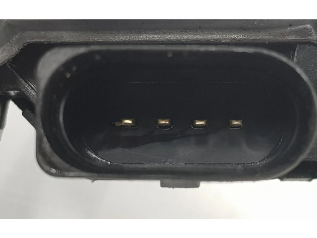 Моторчик заднего дворника 2K5955711A, 2K5955711A Volkswagen Caddy