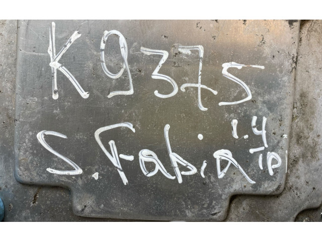 Блок управления двигателя 045906019CD, 0281012749   Skoda Fabia Mk2 (5J)