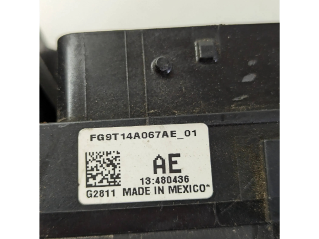 Блок предохранителей  FG9T14A067, 13480436   Ford Fusion II    