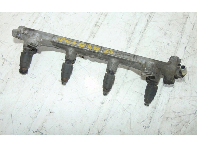 Vstřikovací lišta Mitsubishi Space Star