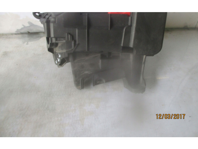 Блок предохранителей    Mercedes-Benz A W176