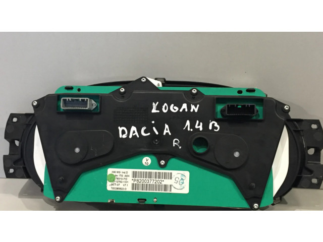 Панель приборов P8200377202, 8200377202D Dacia Logan I