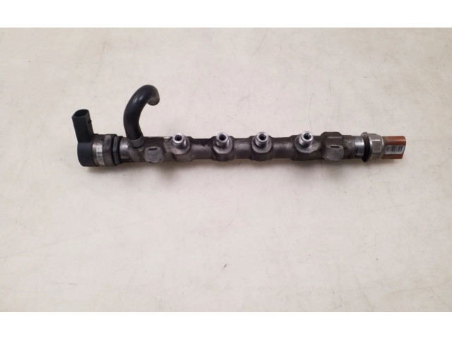 Топливная рампа 03L089N   Volkswagen PASSAT B7   для двигателя CFFB