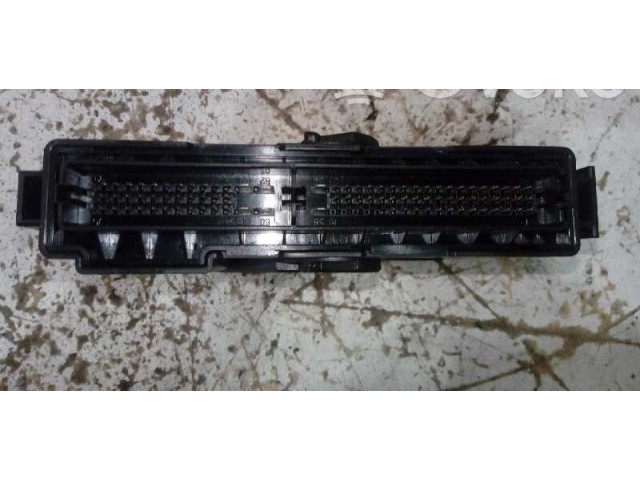 Блок управления двигателя 13247085   Opel Combo C