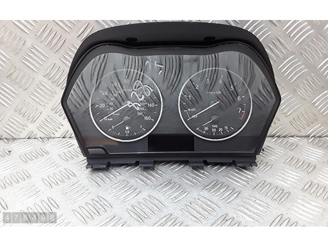 Přístrojová deska BMW X1 F48 F49 2018 17649411