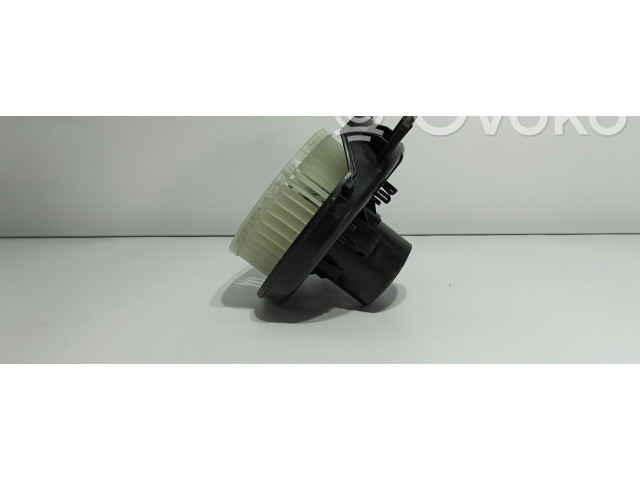 Вентилятор печки 6Q1819015J Audi A1