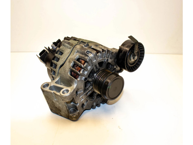 Генератор 31345236   Volvo V60 1.6     