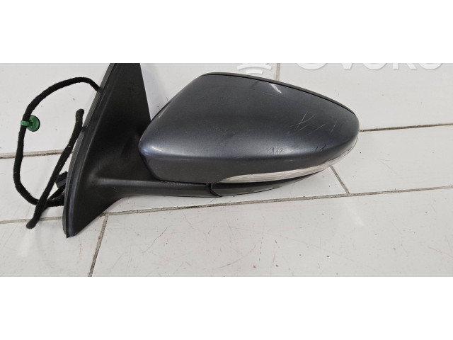 Зеркало электрическое Volkswagen Jetta VI 2011 - 2018 года