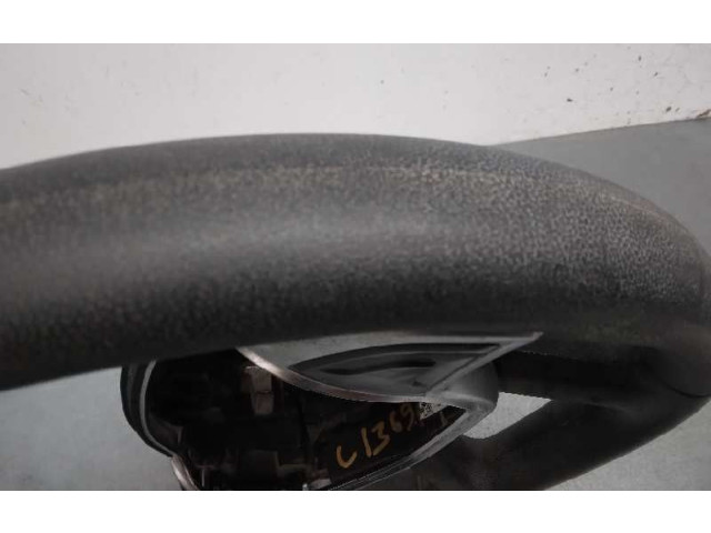 Руль Dacia Dokker  2012 -  года 484001085R, DESGASTADO      