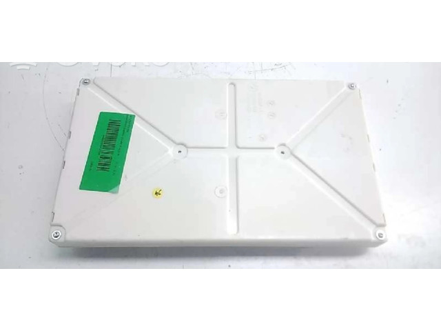 Pojistková skříňka V04BMW BMW 2 F44 2019