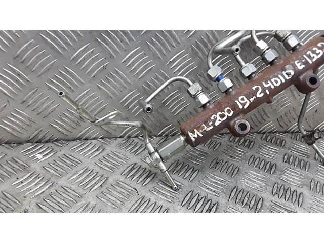 Топливная рампа Mitsubishi L200