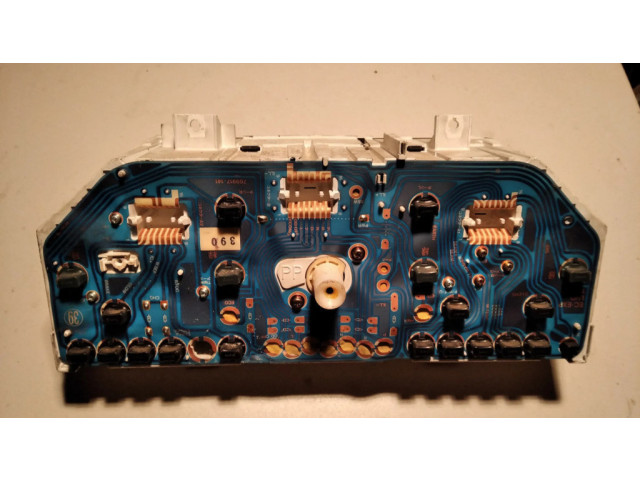 Панель приборов MR240564, 266940 Mitsubishi Space Wagon