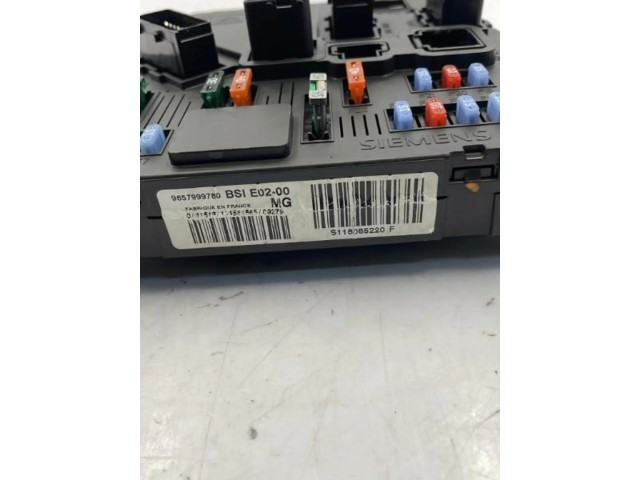 Pojistková skříňka Řídící jednotka BSM 9657999780 Peugeot 206+ 2009