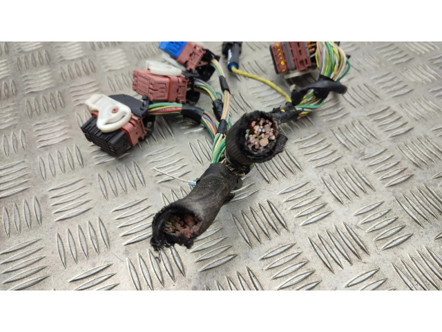 Pojistková skříňka Řídící jednotka BSM 989951101 Peugeot 508 RXH 2011