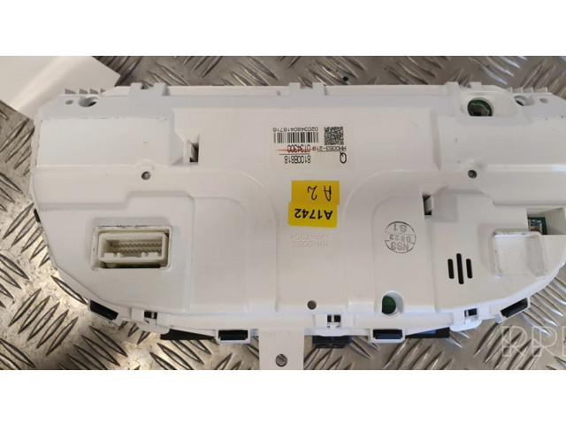 Панель приборов 8100B818, MM0053 Mitsubishi Outlander