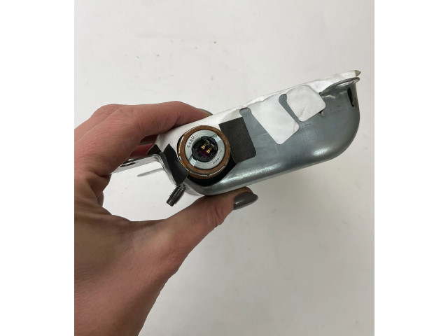 Надувная подушка для задней двери