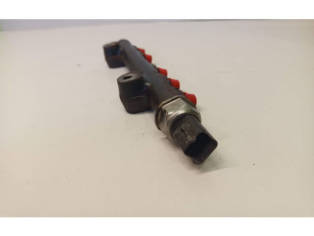 Топливная рампа 9685297580, 28497Z01   Ford Fiesta  