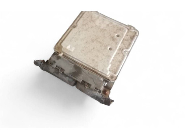 Řídící jednotka 03L906022RQ, 03L906022RP   Volkswagen Tiguan 2010