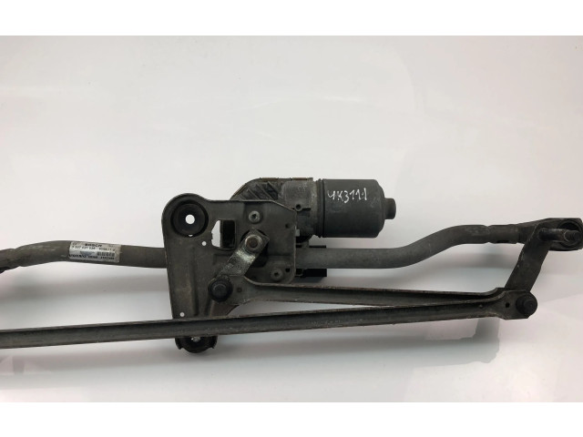 Моторчик дворников 31333456    Volvo V70