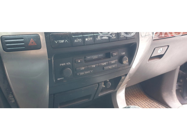 Vstřikovač 8611160102   Toyota Land Cruiser (J120)    1KDFTV 