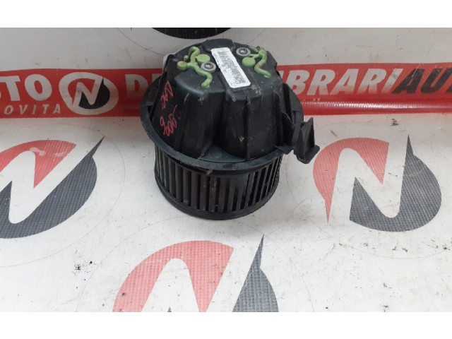 Вентилятор печки 272102798R, N109038B Dacia Sandero