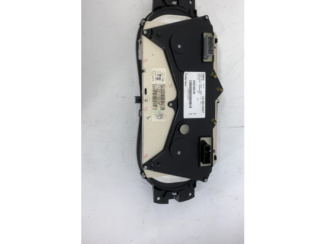 Панель приборов Dacia Logan I