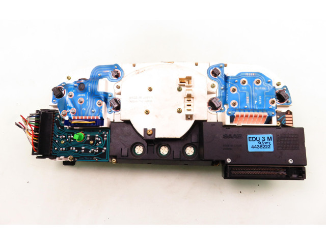 Панель приборов 4428546, 4439642   Saab 9000 CD       