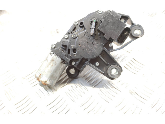 Моторчик заднего дворника 1T0955713, 1T0955711    Volkswagen Caddy