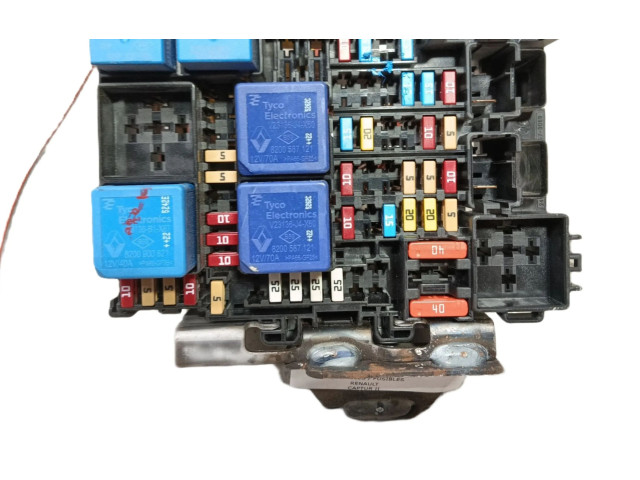 Pojistková skříňka Řídící jednotka BSM 243805499R Renault Captur II 2023