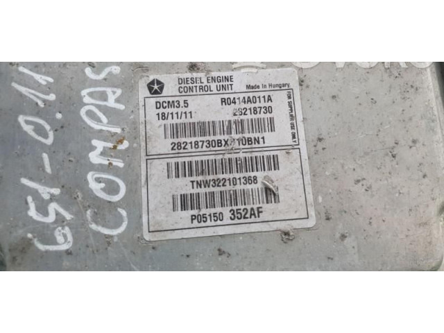 Блок управления двигателем Блок управления 28218730. Jeep Compass